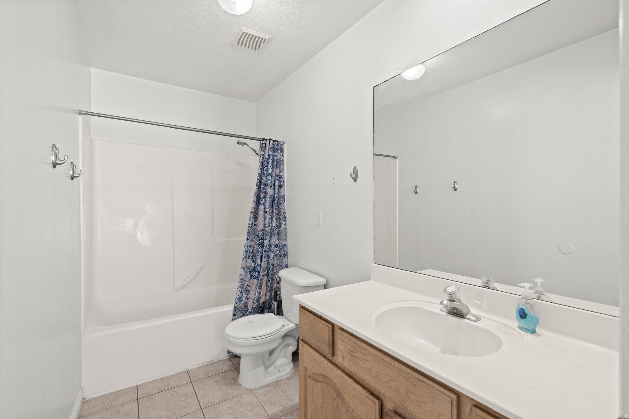 OAKVIEW ESTATES - Residential