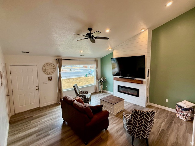 OAKVIEW ESTATES - Residential