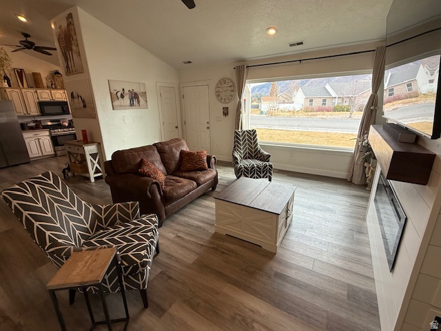 OAKVIEW ESTATES - Residential