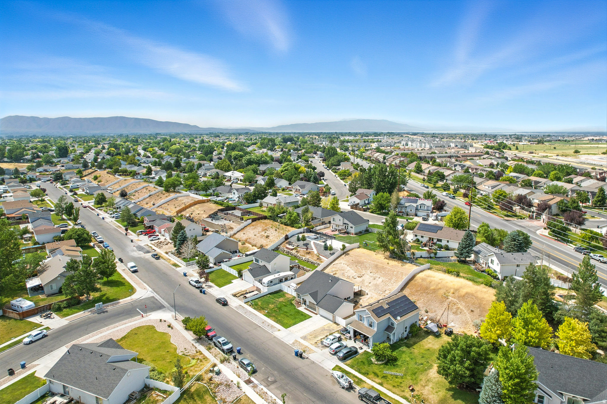 OAKVIEW ESTATES - Residential