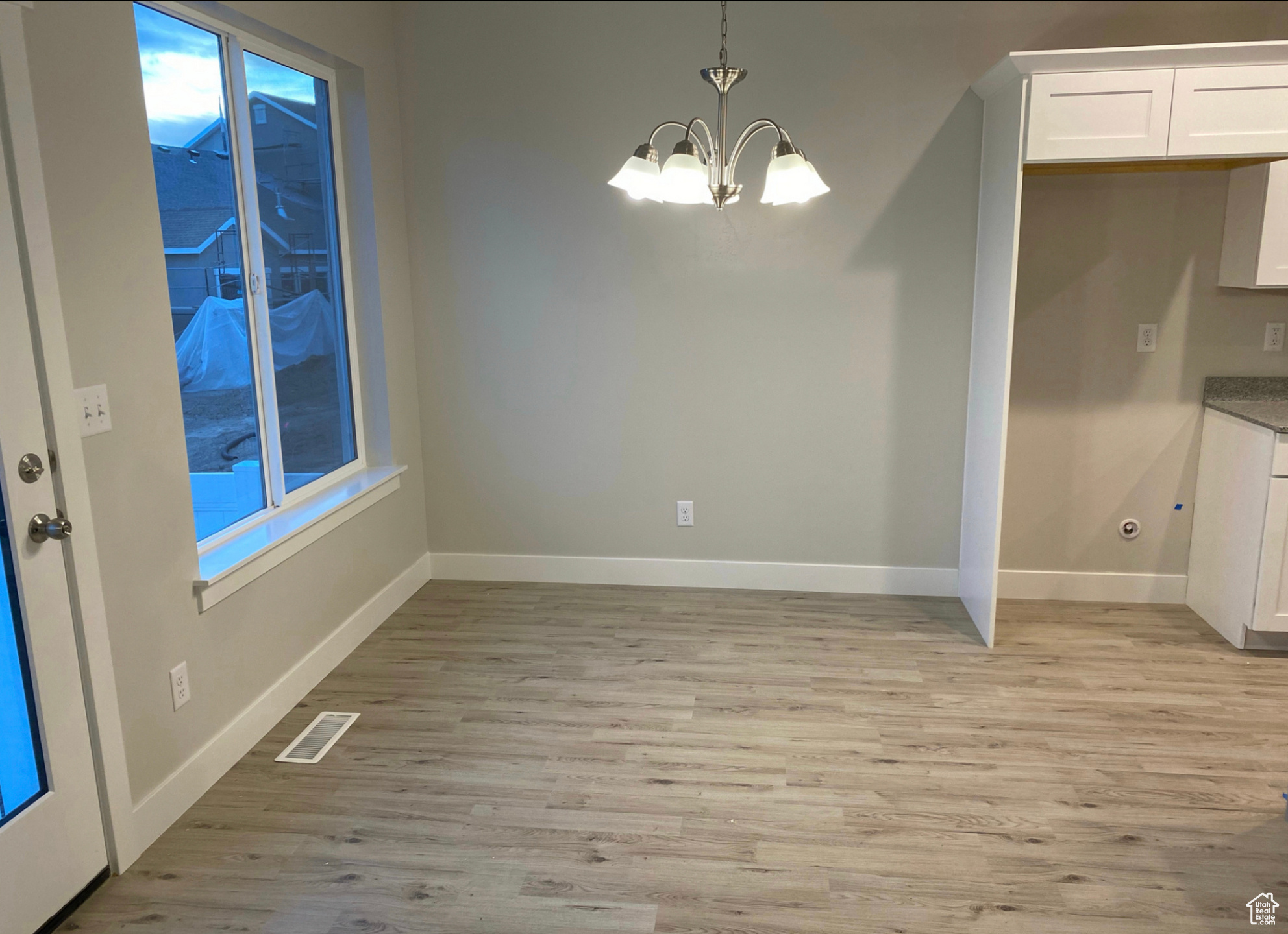 PARKSIDE - Residential Lease