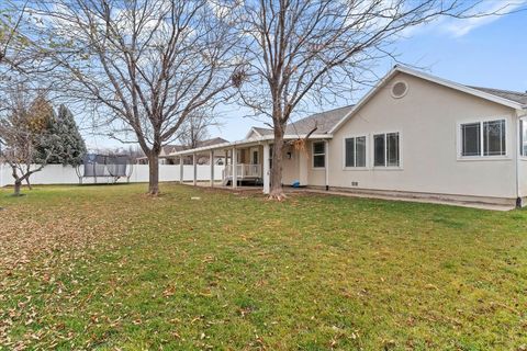 Tiny photo for 1282 W 3150 S, Syracuse, UT 84075 (MLS # 2128134)