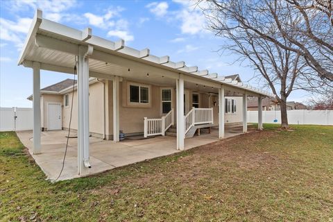Tiny photo for 1282 W 3150 S, Syracuse, UT 84075 (MLS # 2128134)