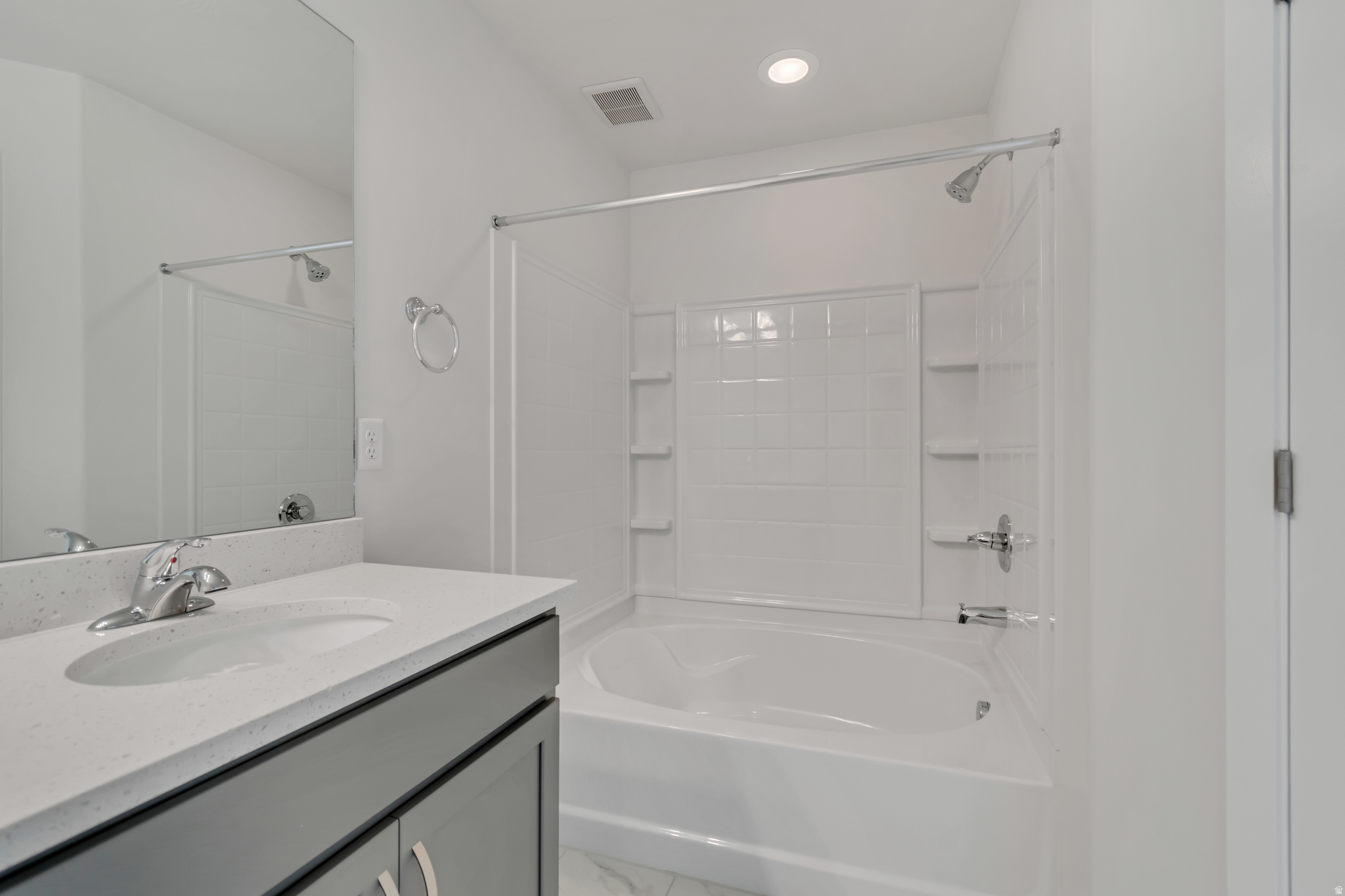 MEADOWBROOK - Residential