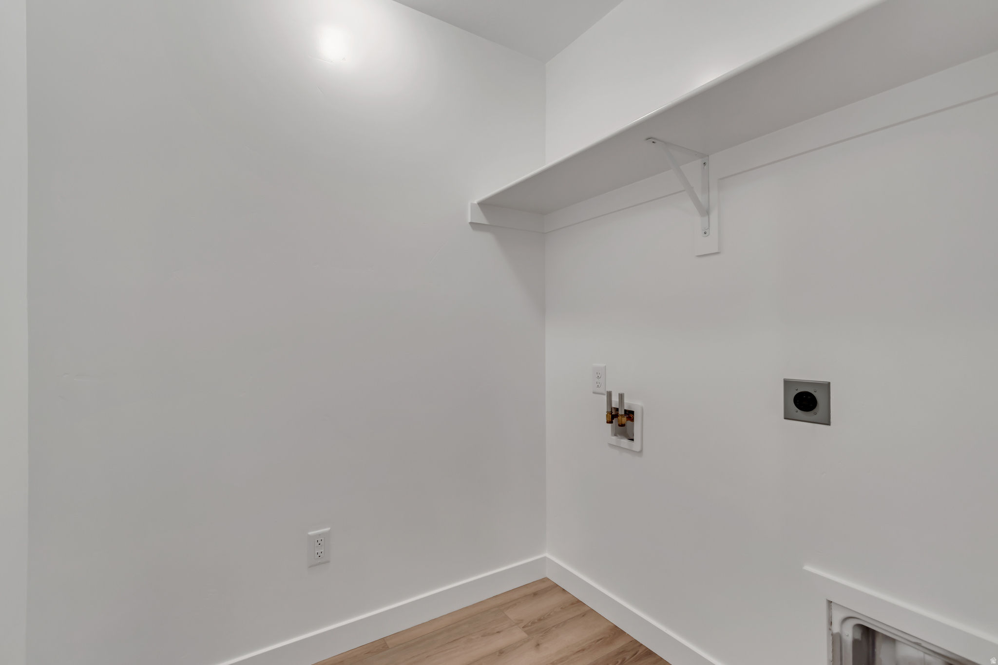 MEADOWBROOK - Residential