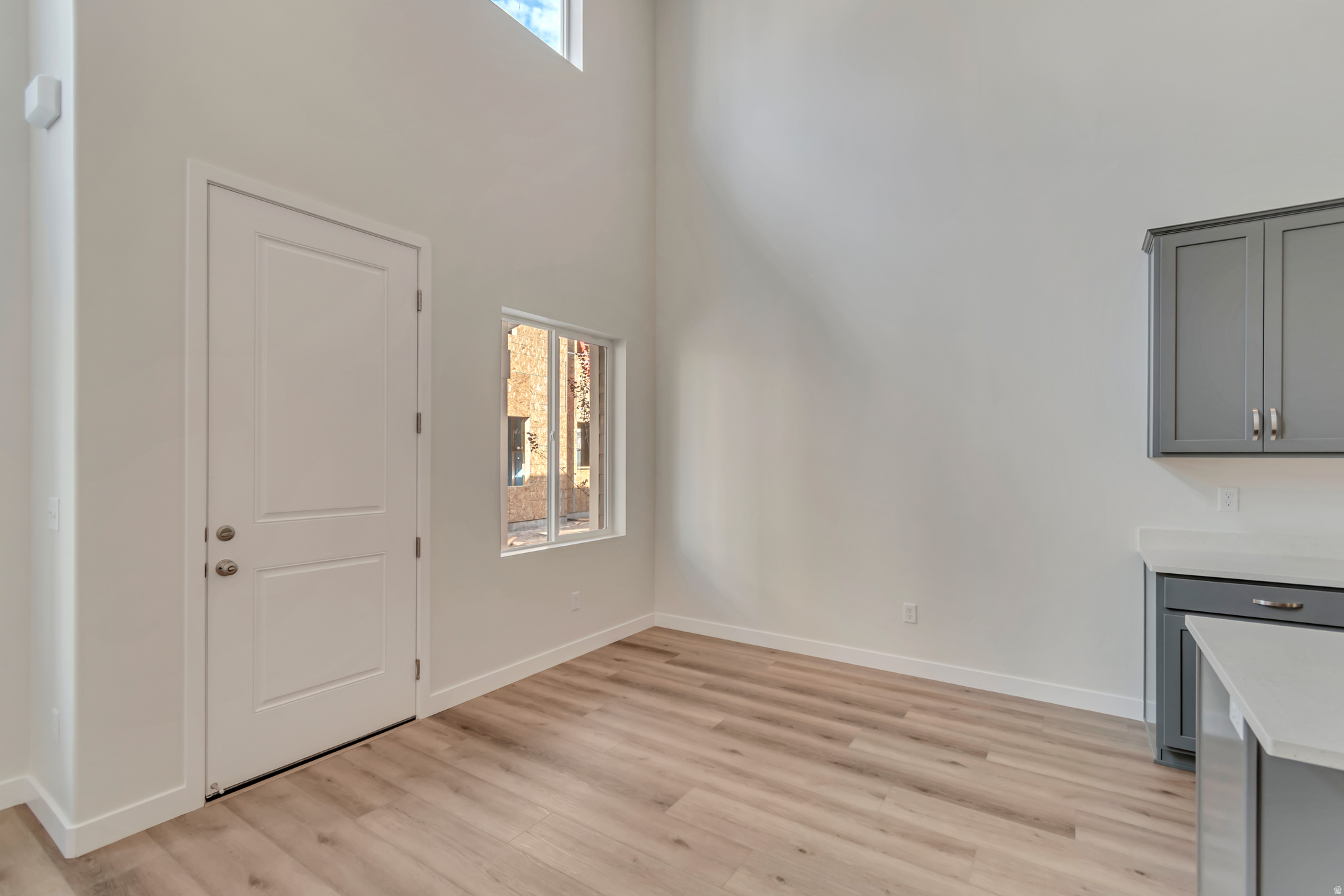 MEADOWBROOK - Residential