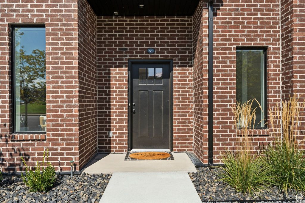 Photo of 41 E 200 N #6, Bountiful, UT 84010 (MLS # 2115606)