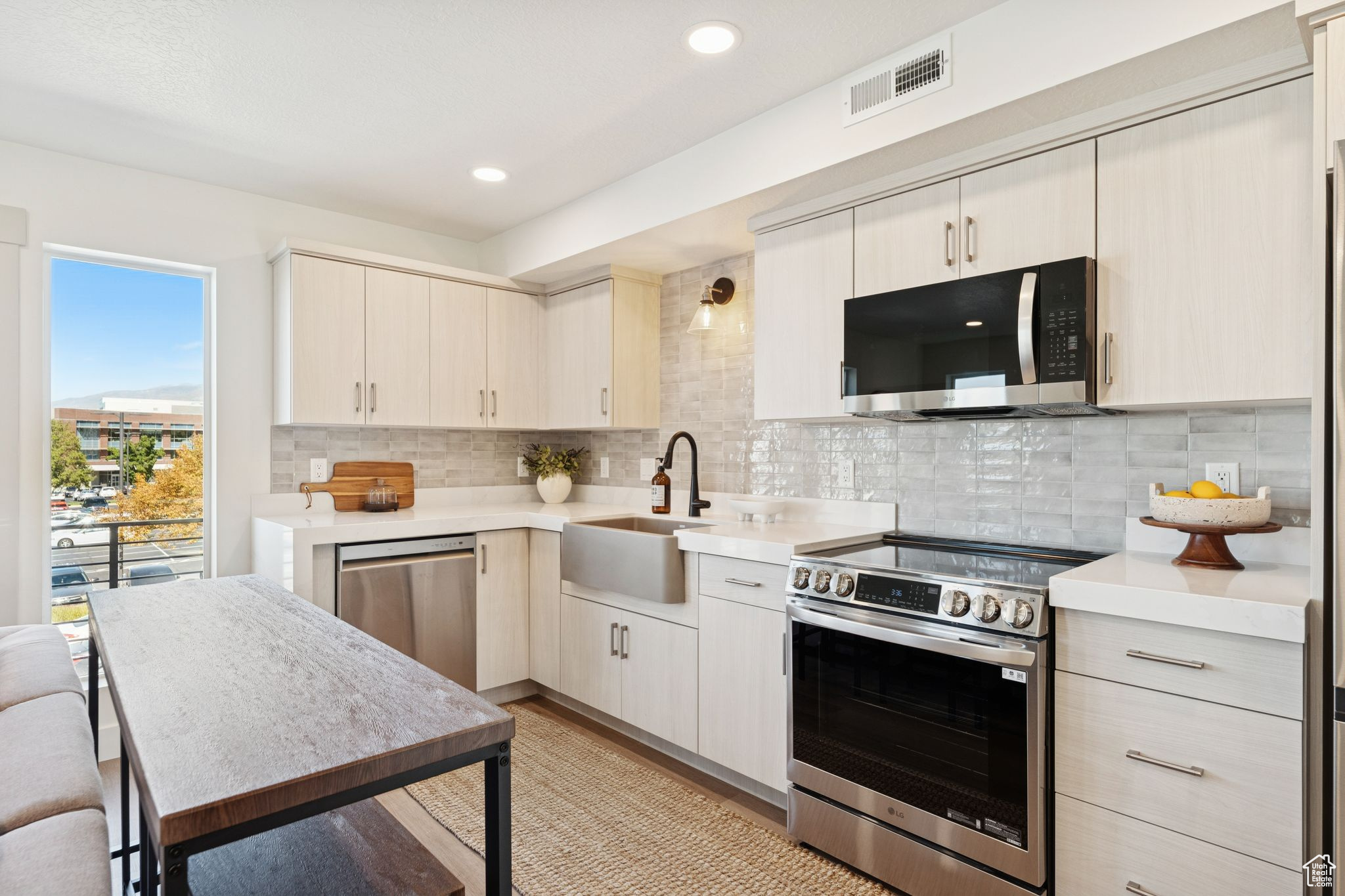 THE BROOKS ON MAIN - Residential