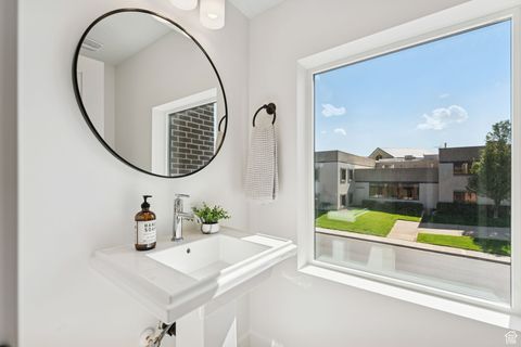 Tiny photo for 41 E 200 N #6, Bountiful, UT 84010 (MLS # 2115606)