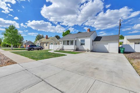 Photo of 1741 E 3150 S, Millcreek, UT 84106 (MLS # 2152436)