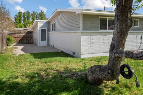 Tiny photo for 664 E 5720 S, Murray, UT 84107 (MLS # 2153380)