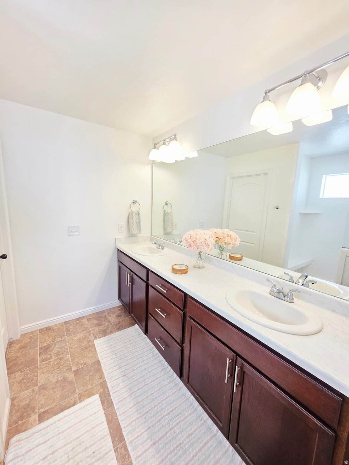 HOLBROOK FARMS - Residential