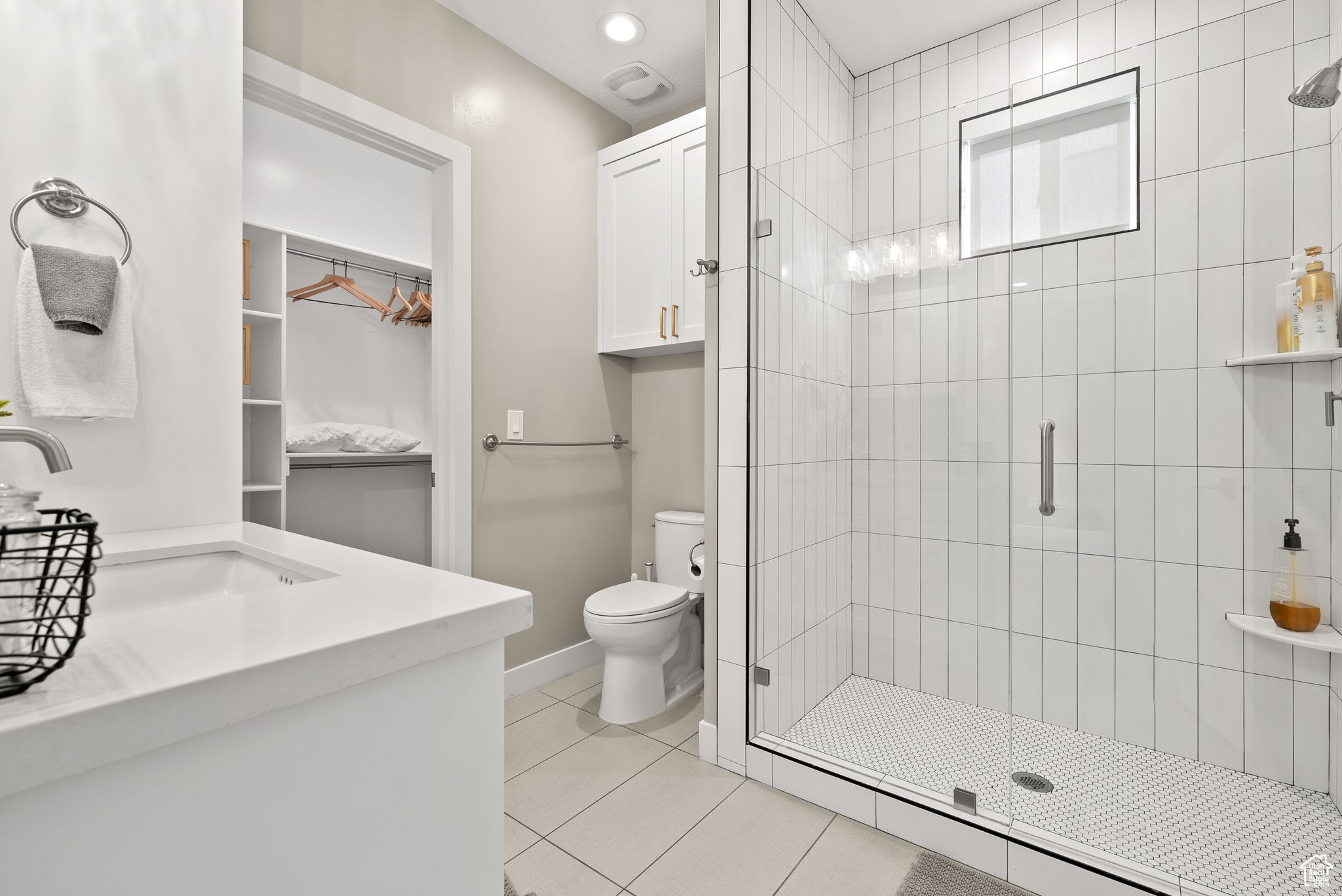 250 I STREET - Residential
