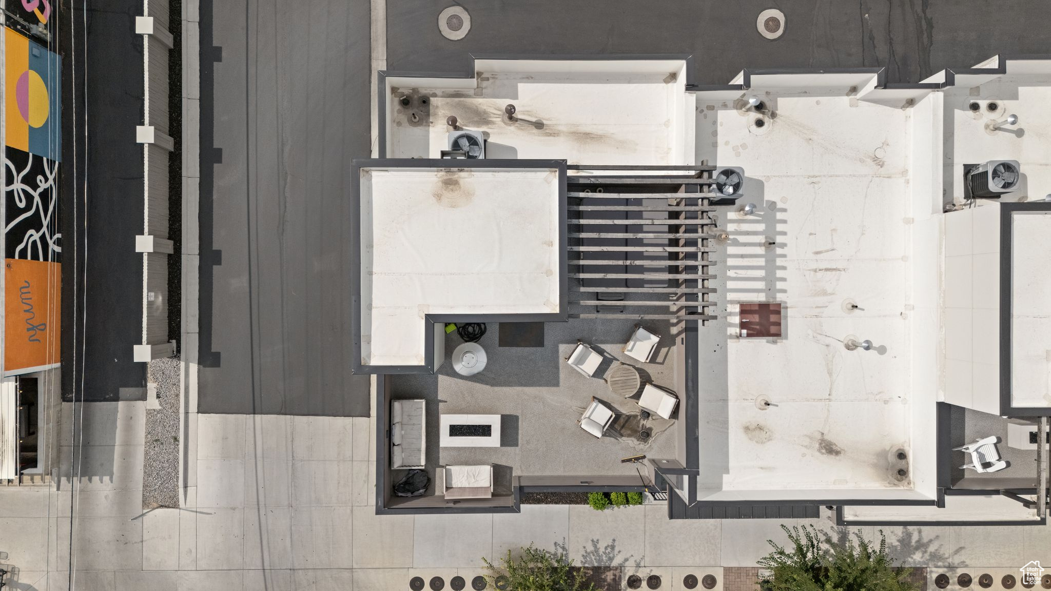 250 I STREET - Residential