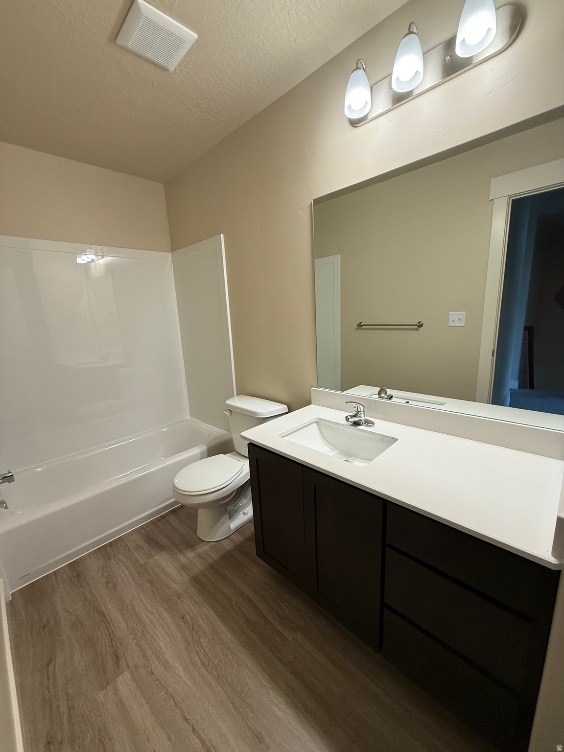 TIMBER RANCH - Residential Income