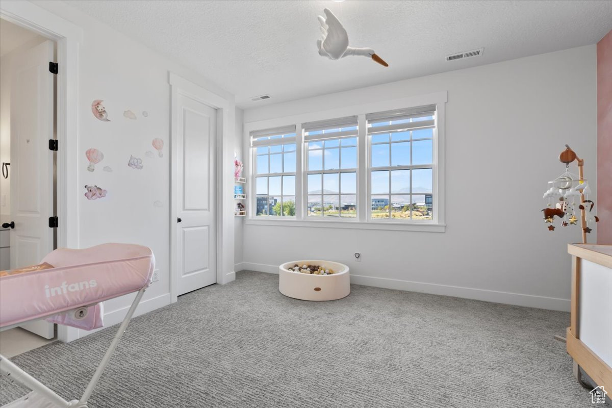 DAYBREAK ISLAND - Residential