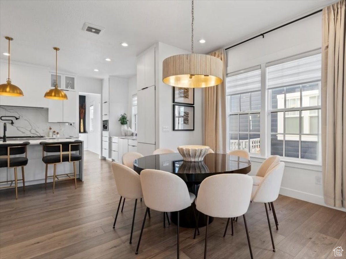 DAYBREAK ISLAND - Residential