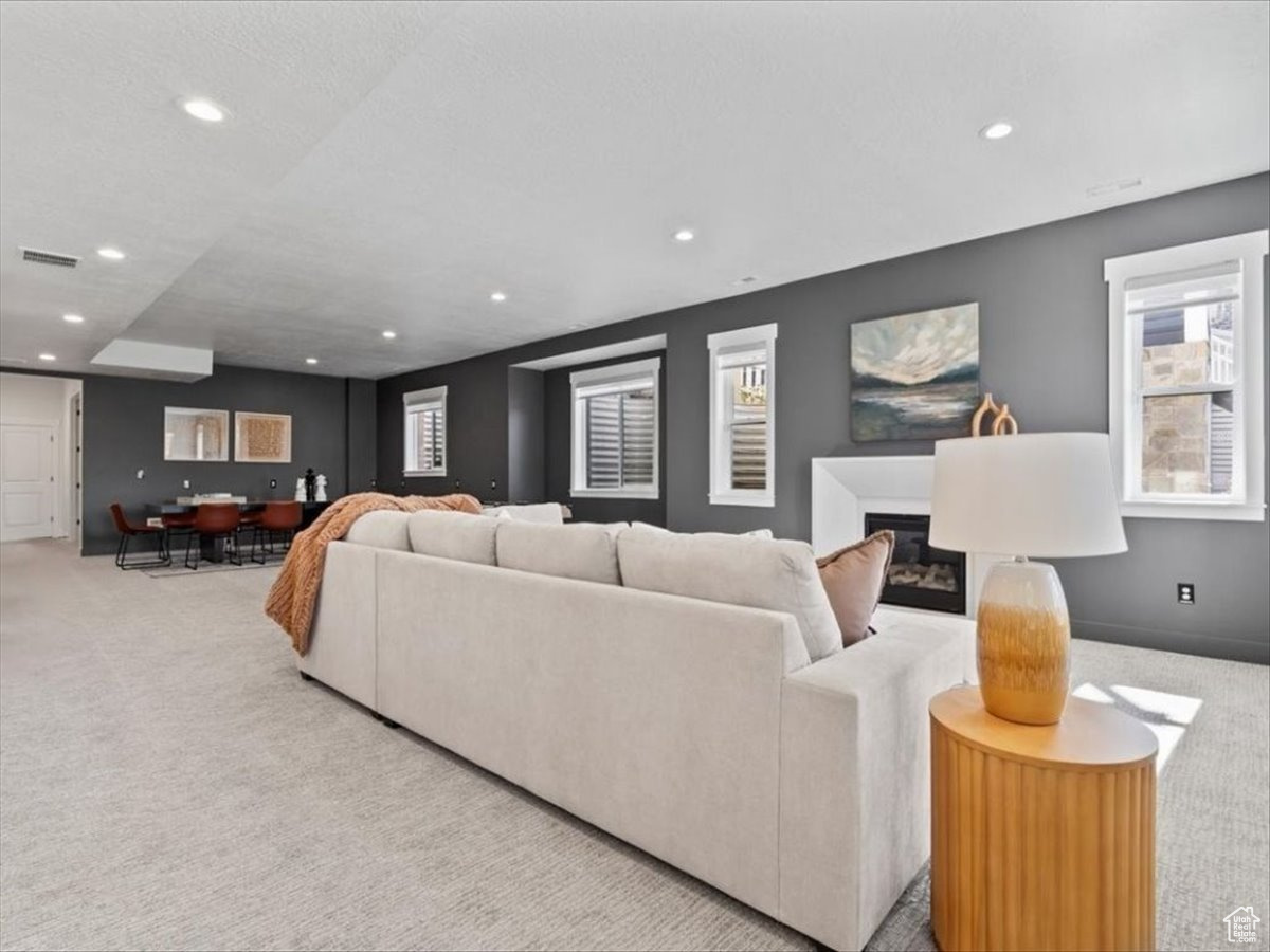 DAYBREAK ISLAND - Residential