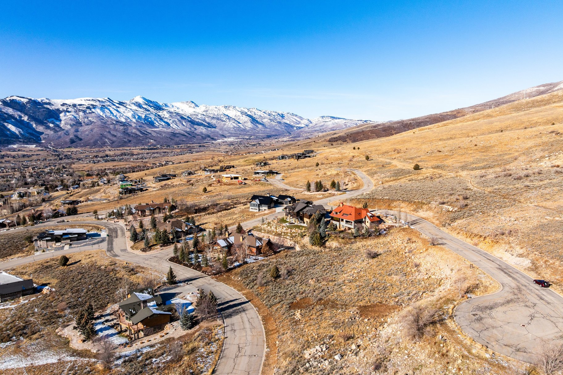 THE HIGHLANDS - Land