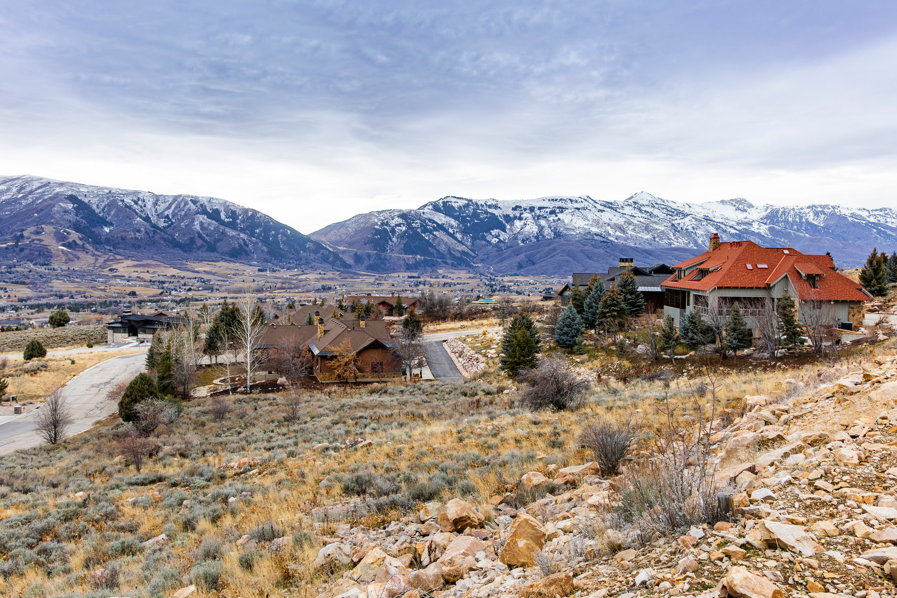 THE HIGHLANDS - Land