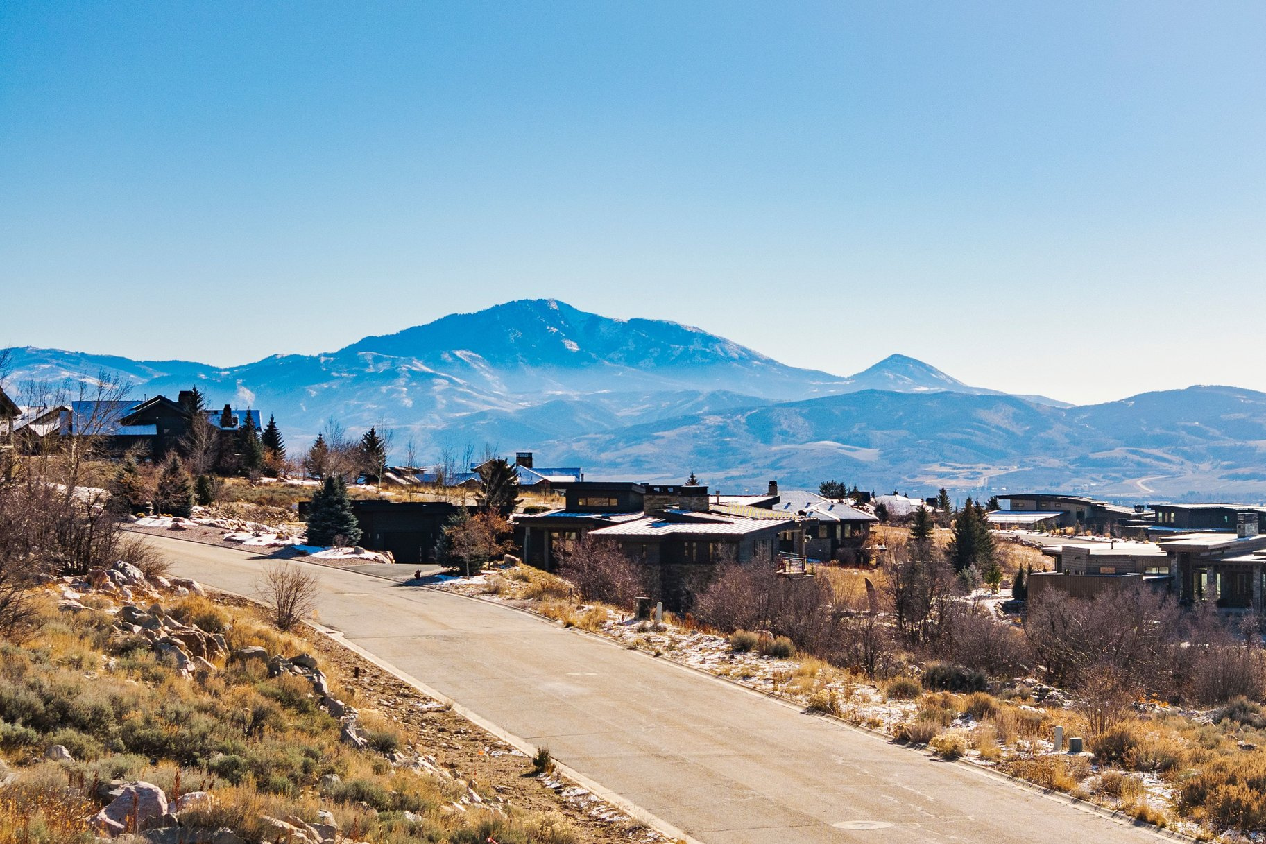 THE HIGHLANDS - Land