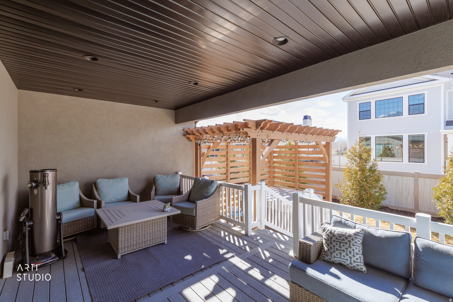 WILLOW CREEK - Residential