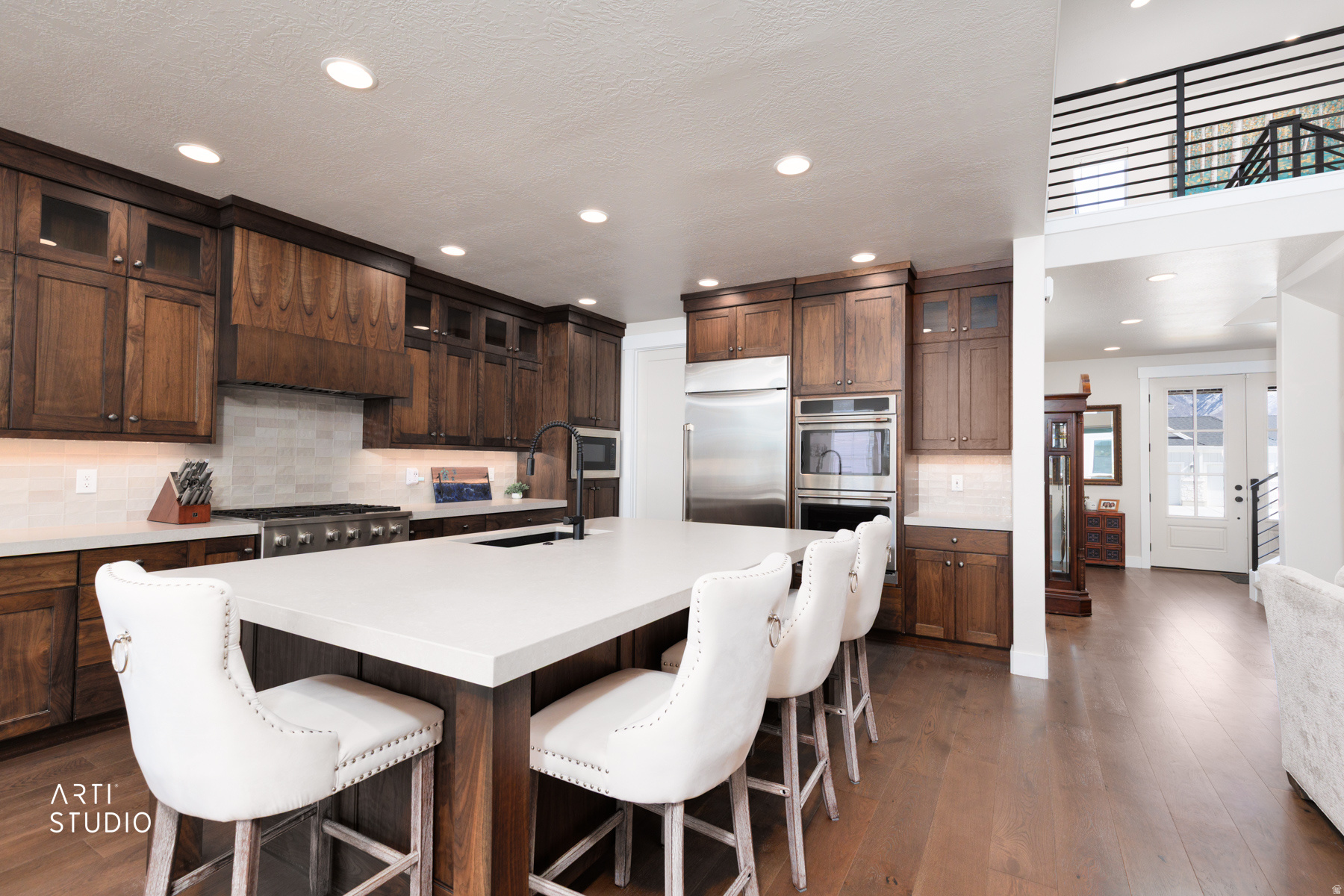 WILLOW CREEK - Residential