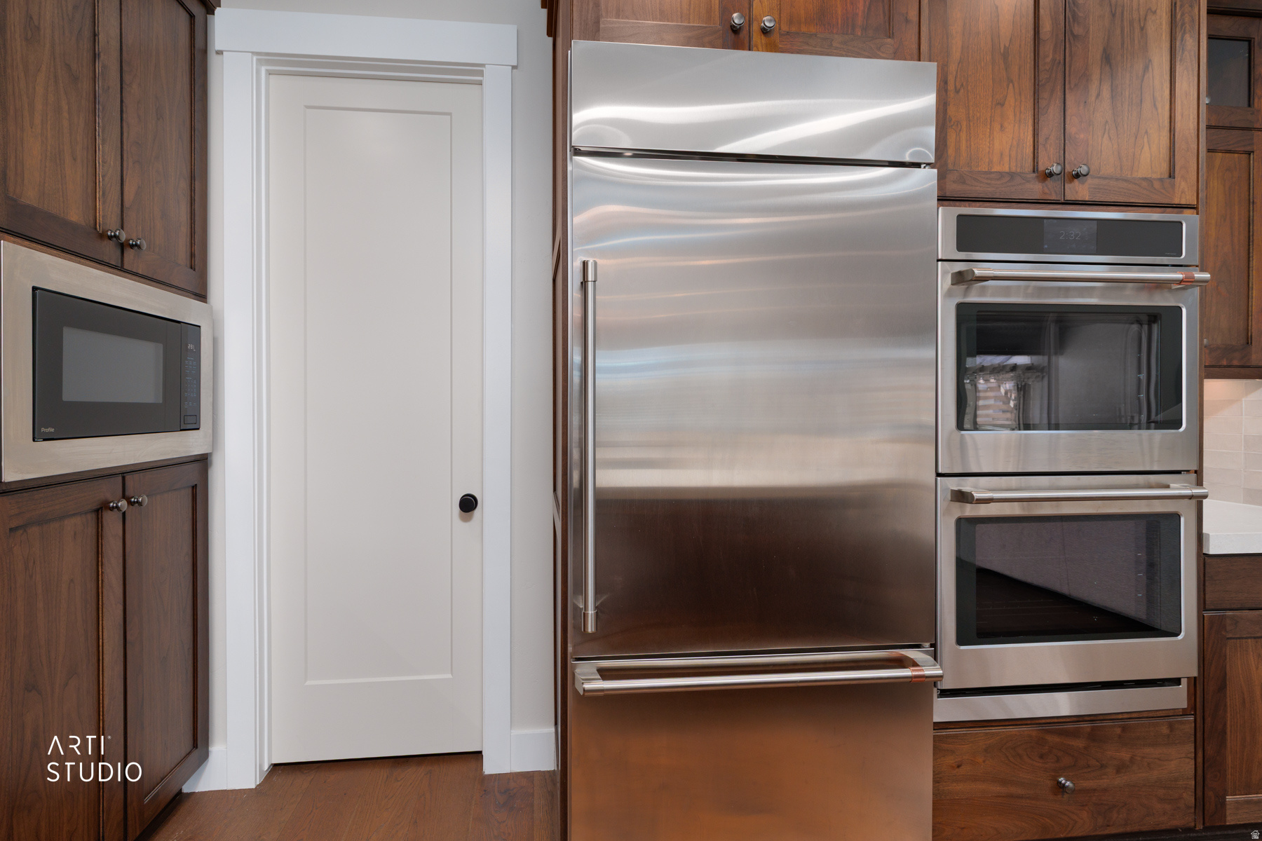 WILLOW CREEK - Residential