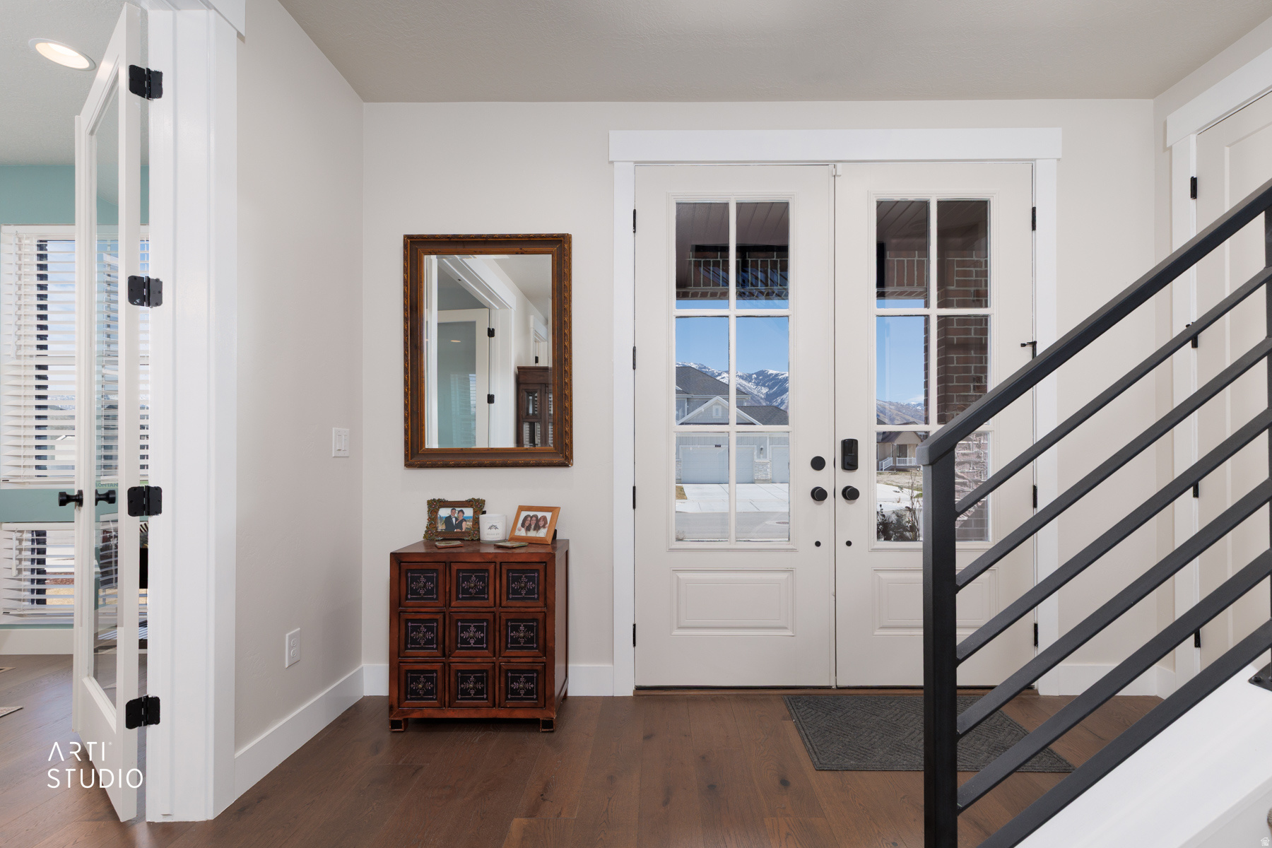 WILLOW CREEK - Residential