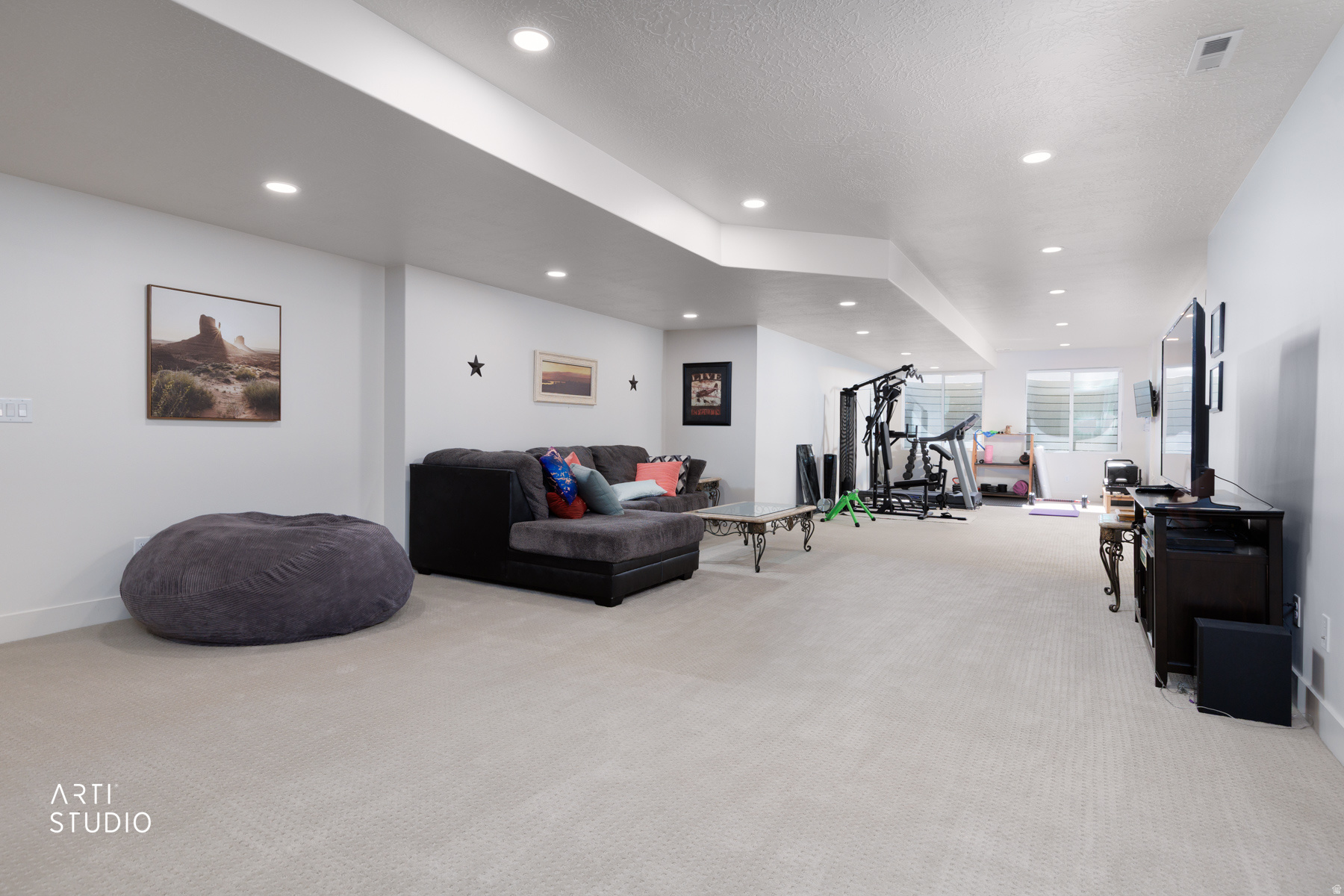 WILLOW CREEK - Residential