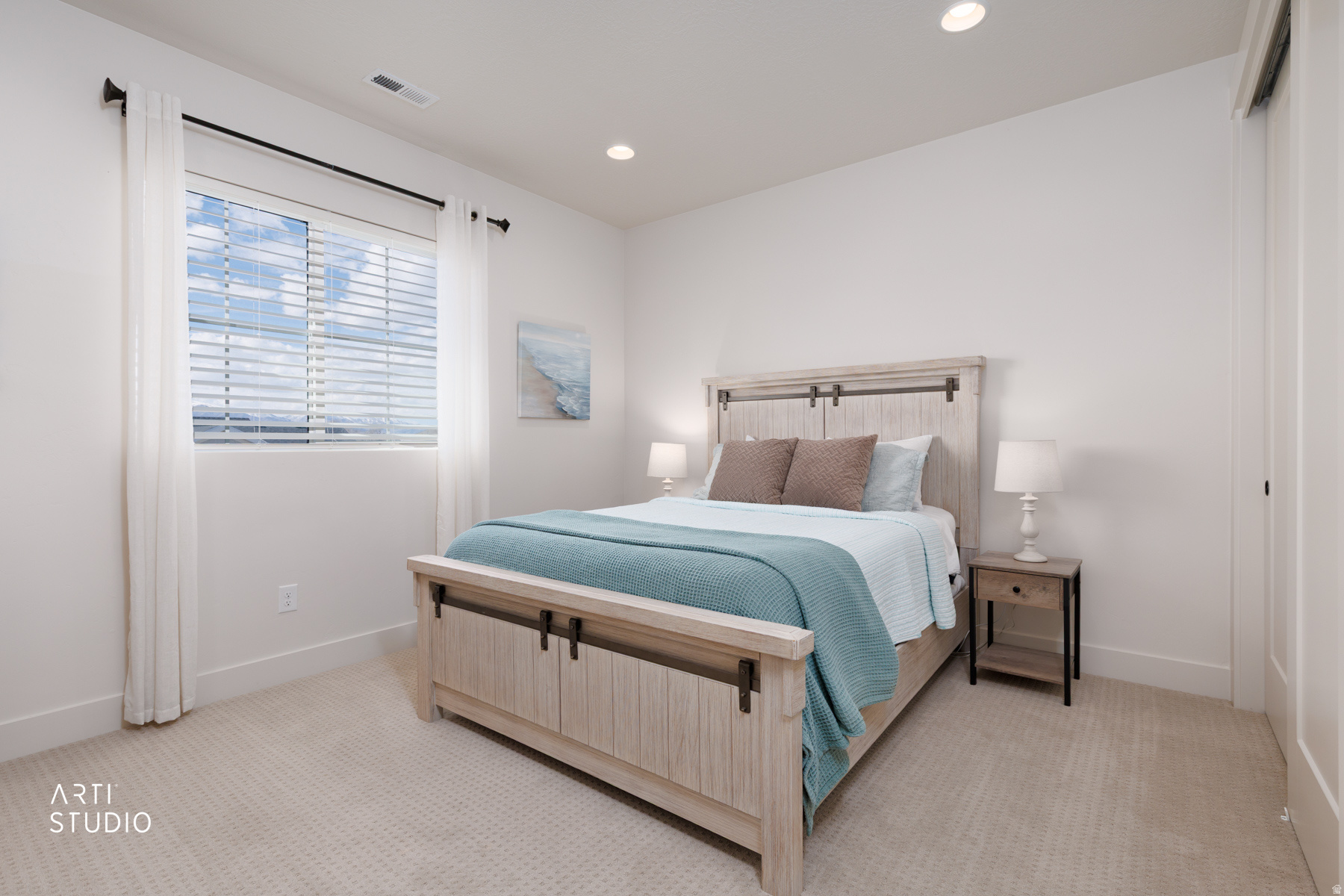 WILLOW CREEK - Residential