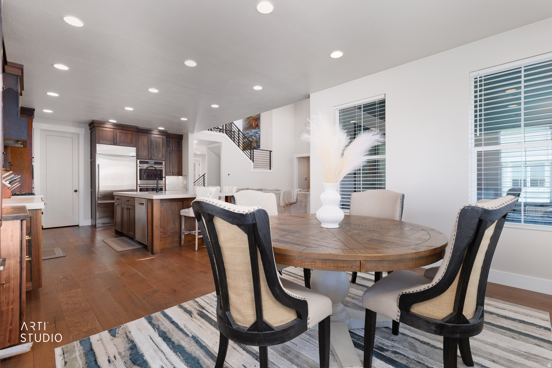 WILLOW CREEK - Residential