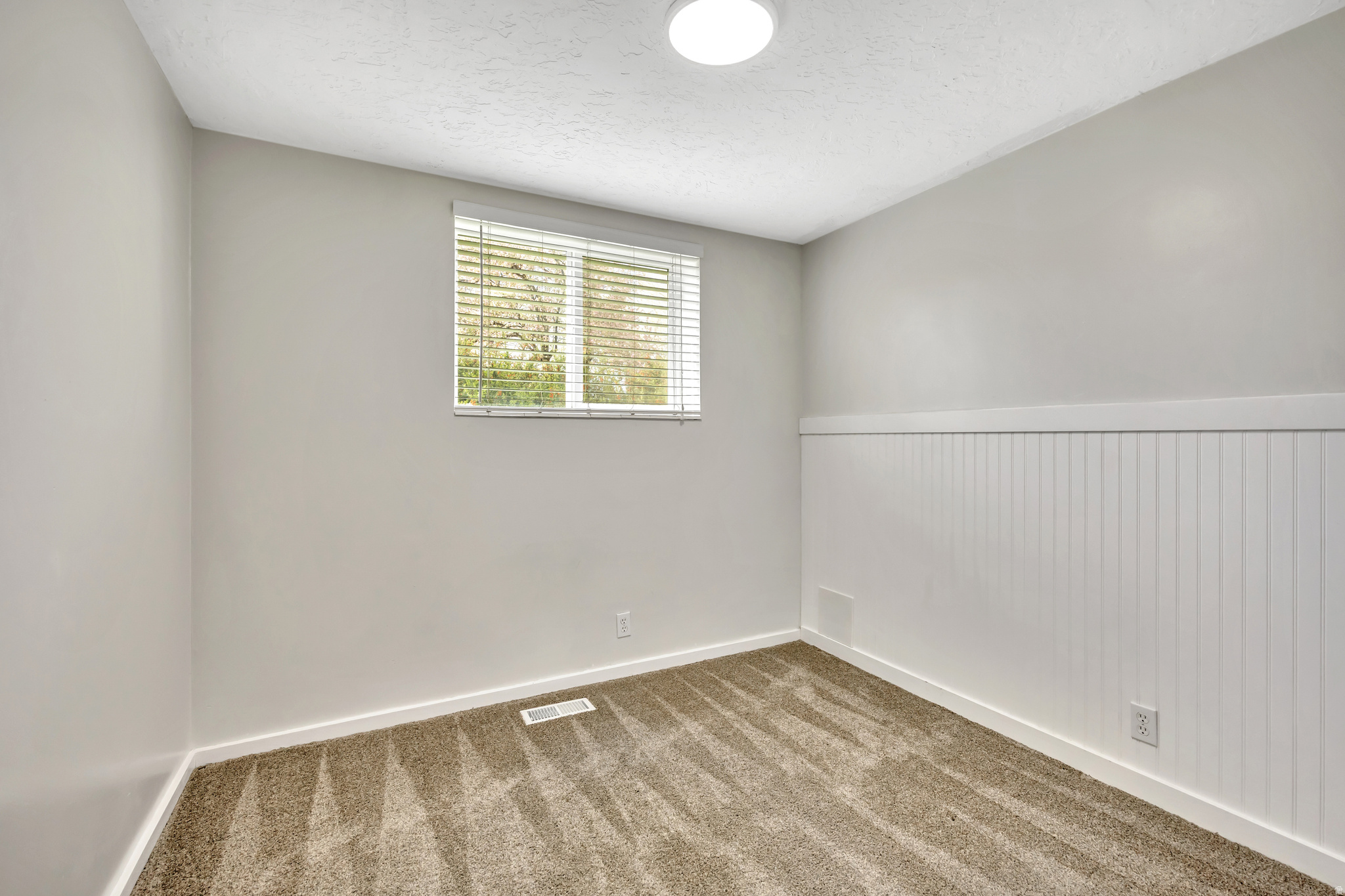BLUE RIBBON ACRES - Residential Income