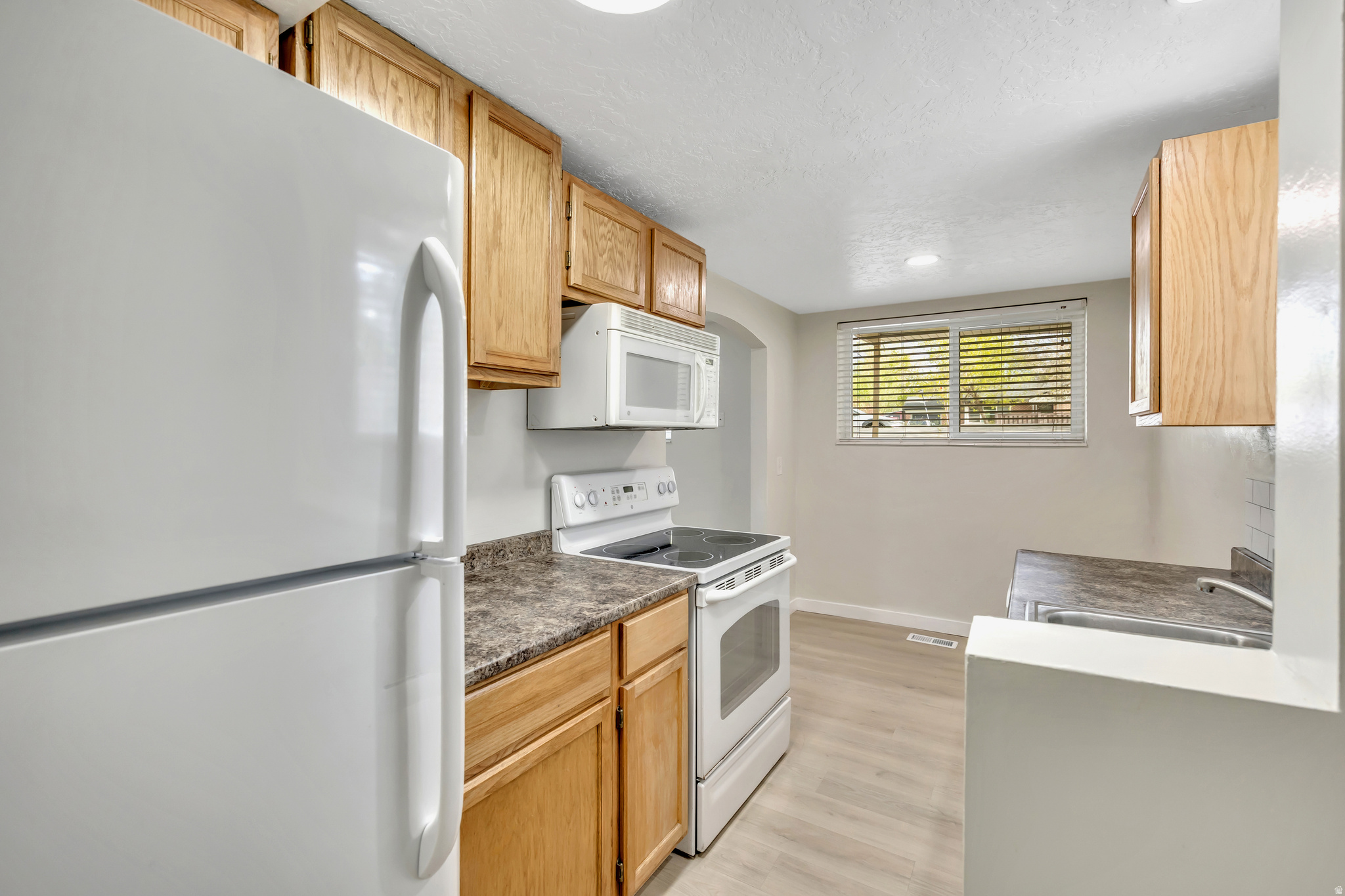 BLUE RIBBON ACRES - Residential Income