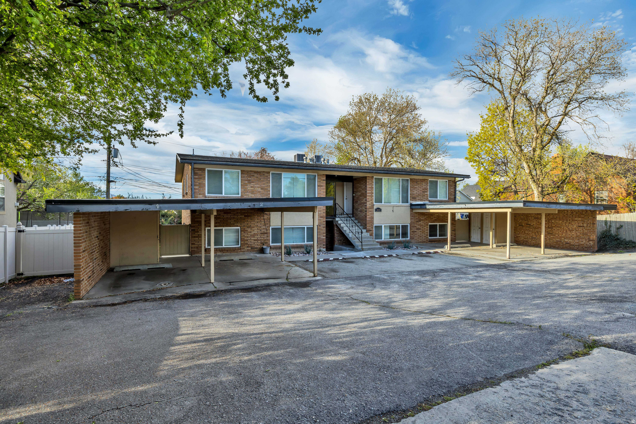 BLUE RIBBON ACRES - Residential Income