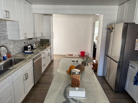 Tiny photo for 6098 S 520 E, Murray, UT 84107 (MLS # 2123959)