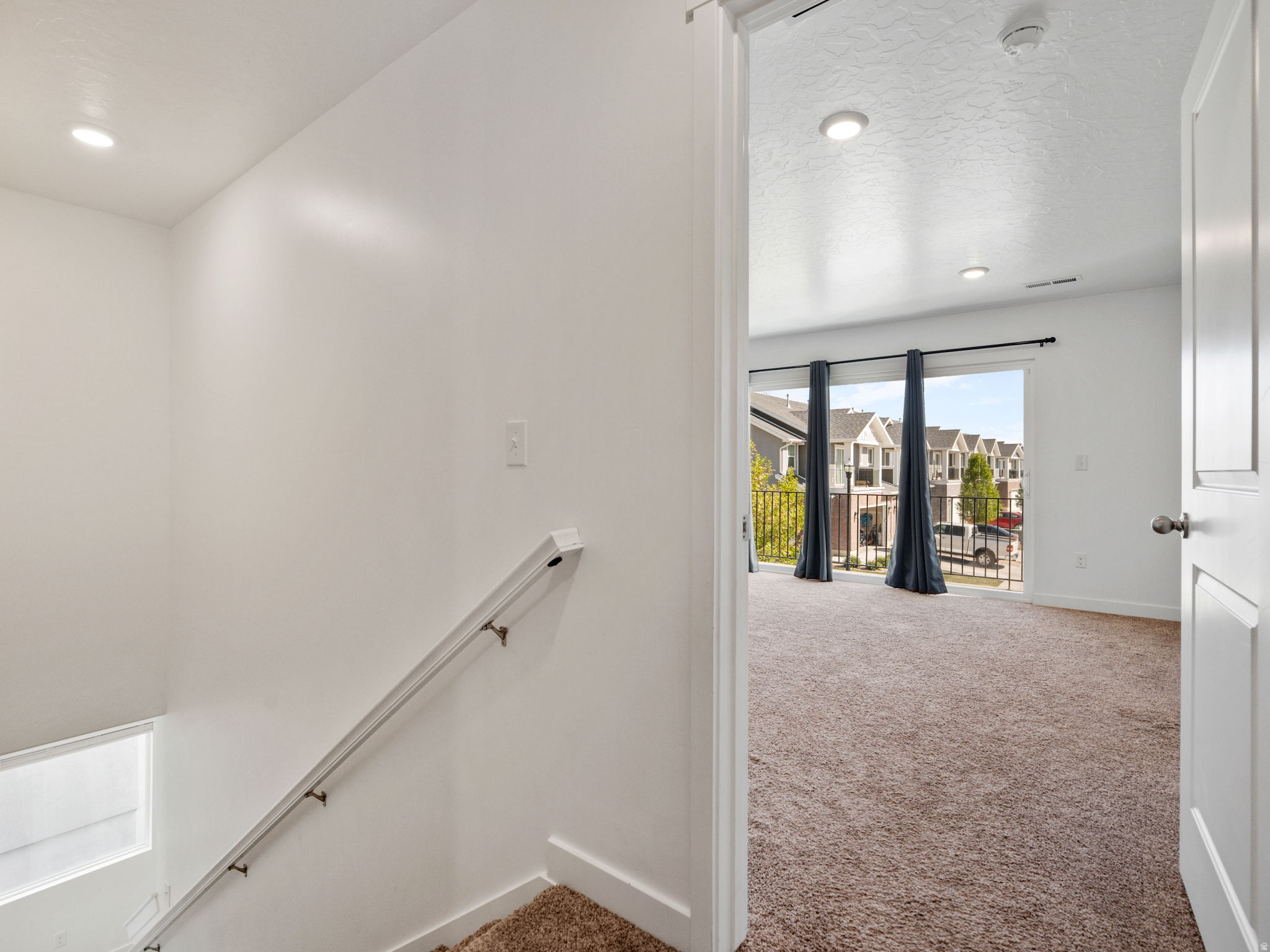 SOMMERSET COURT - Residential