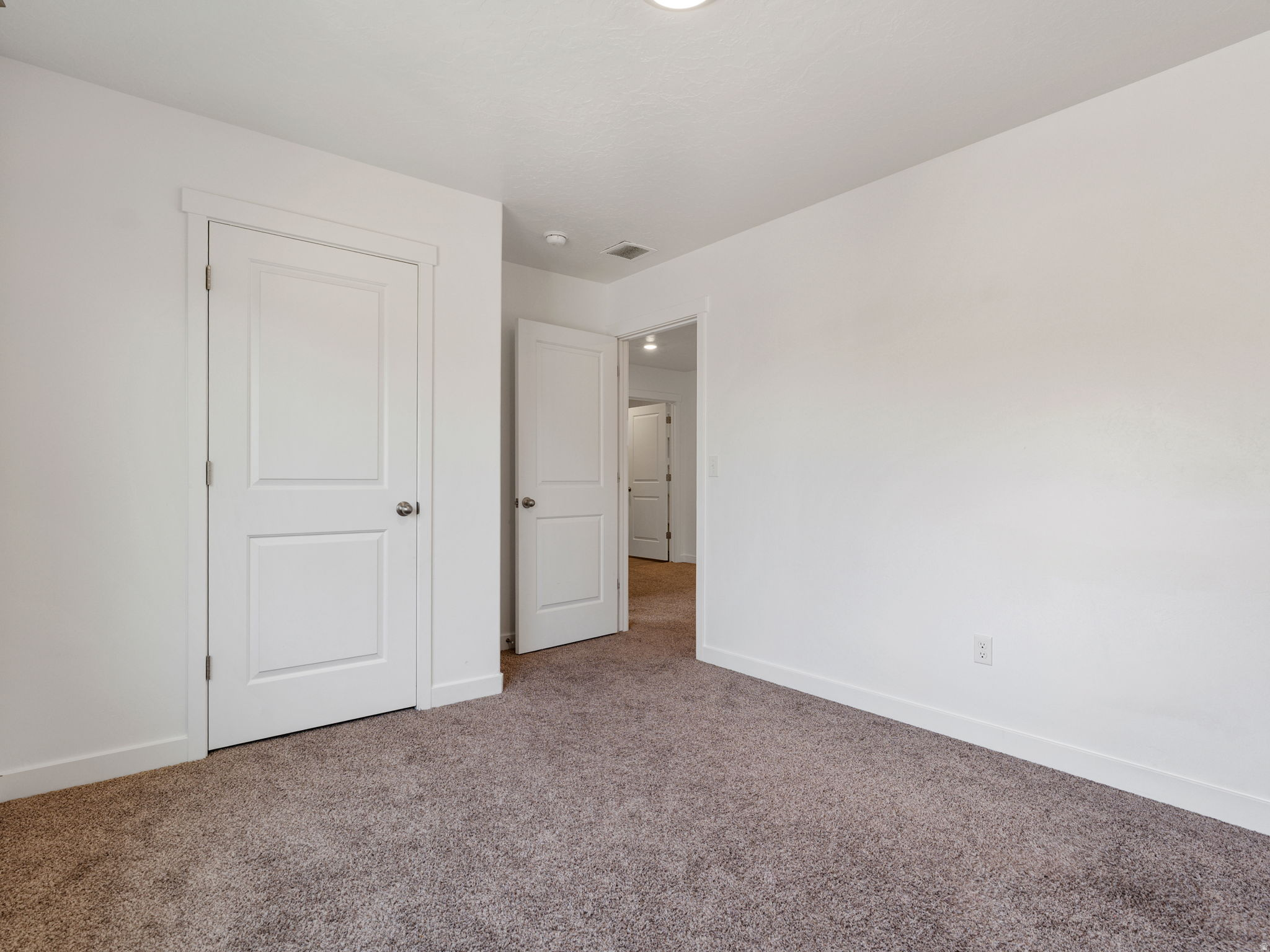 SOMMERSET COURT - Residential