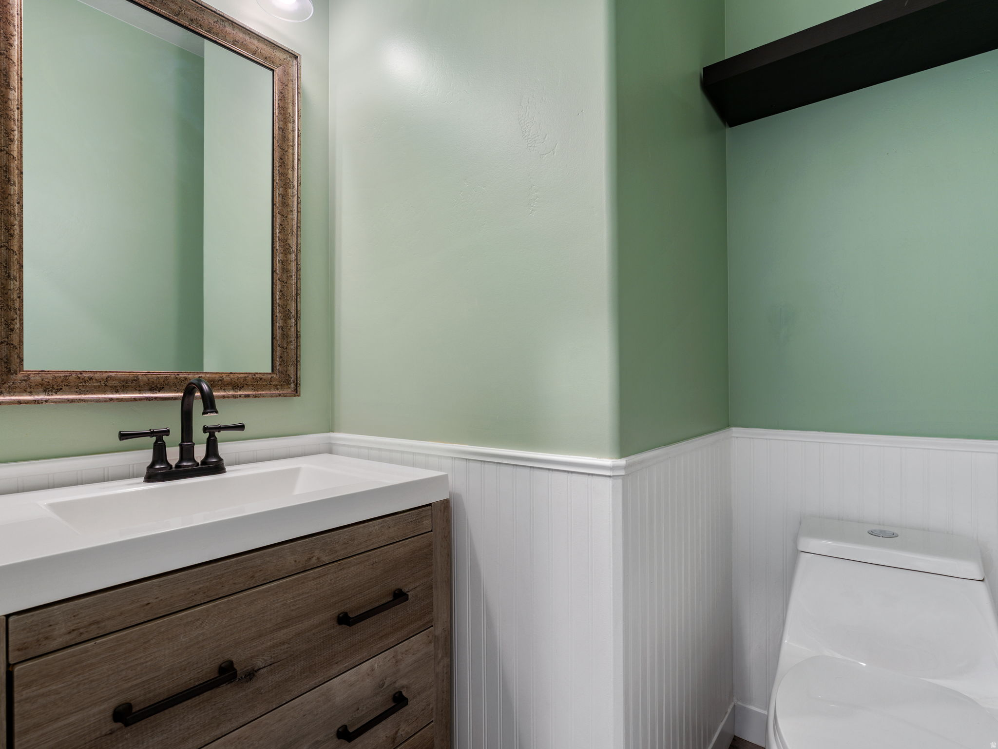 SOMMERSET COURT - Residential