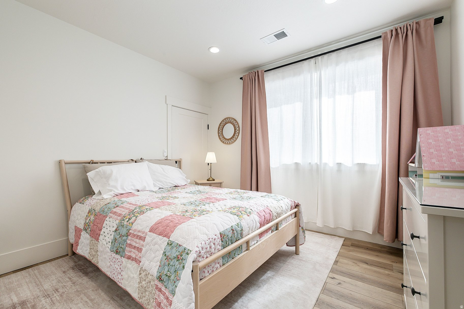 VALLEY HILLS ESTATES - Residential