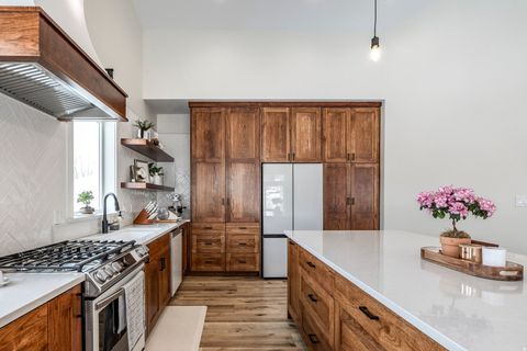 Tiny photo for 775 LAKEVIEW DR, Heber City, UT 84032 (MLS # 2139099)