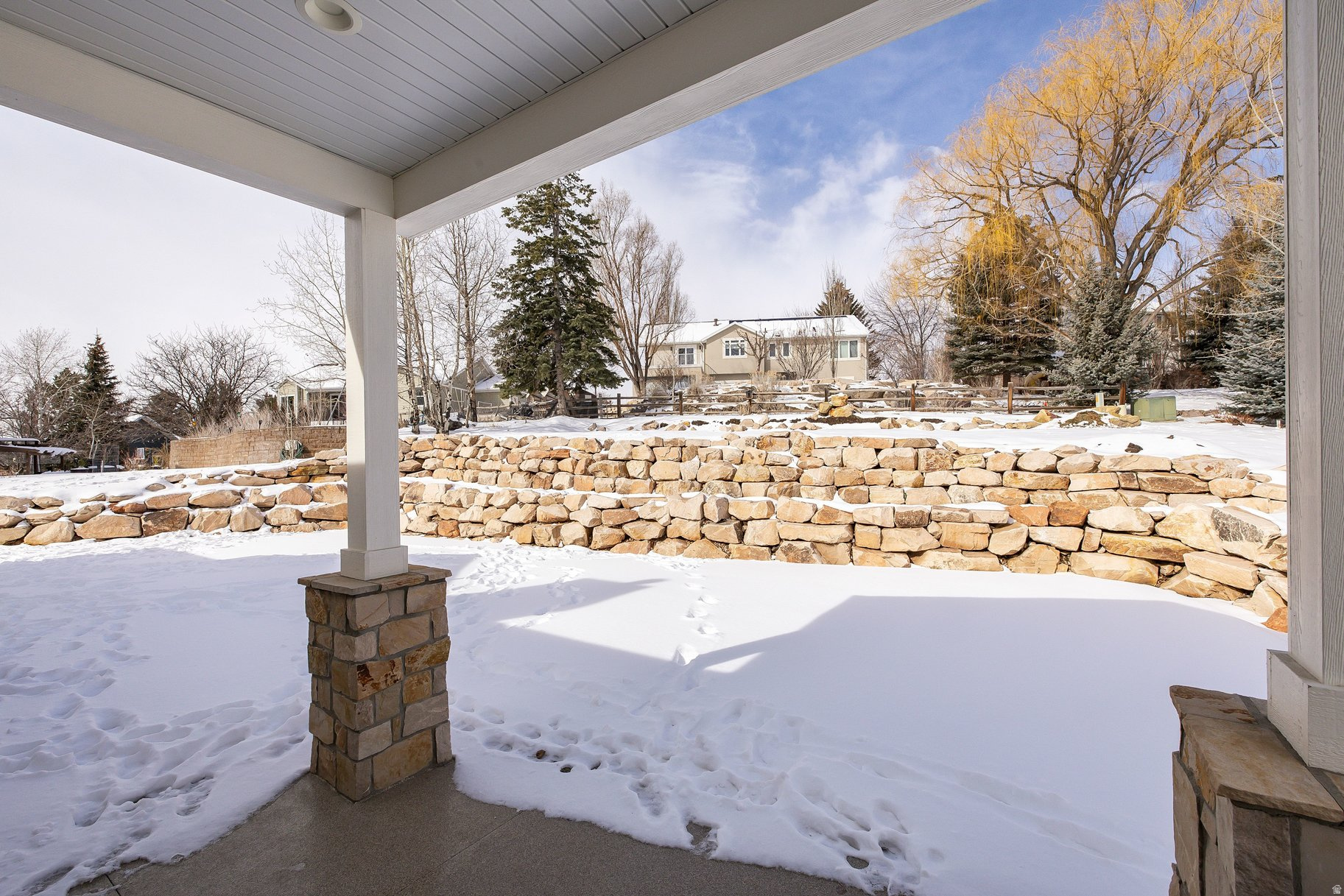 VALLEY HILLS ESTATES - Residential