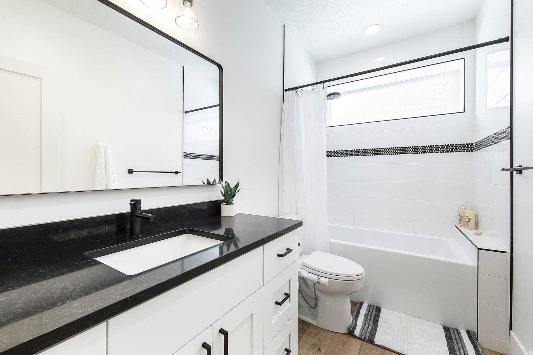 VALLEY HILLS ESTATES - Residential