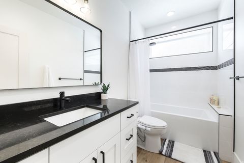 Tiny photo for 775 LAKEVIEW DR, Heber City, UT 84032 (MLS # 2139099)