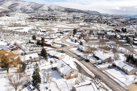 Tiny photo for 775 LAKEVIEW DR, Heber City, UT 84032 (MLS # 2139099)