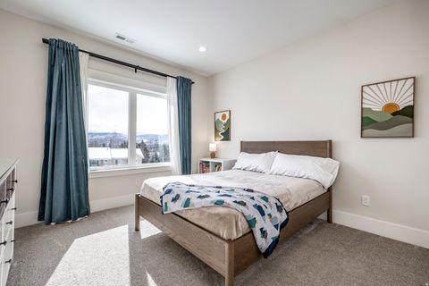 Tiny photo for 775 LAKEVIEW DR, Heber City, UT 84032 (MLS # 2139099)