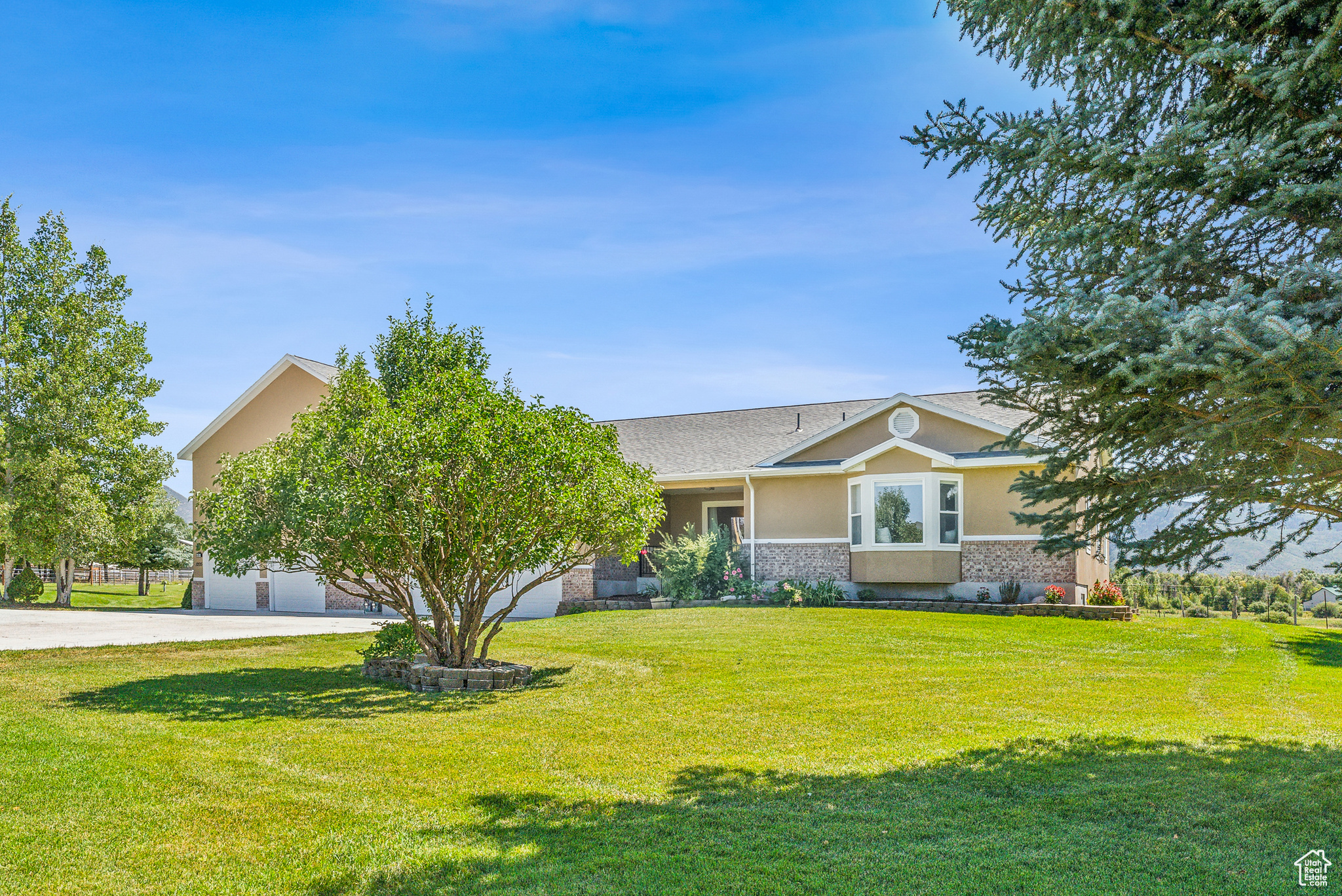 1207 Cow Alley Cir, Oakley, Utah image 13