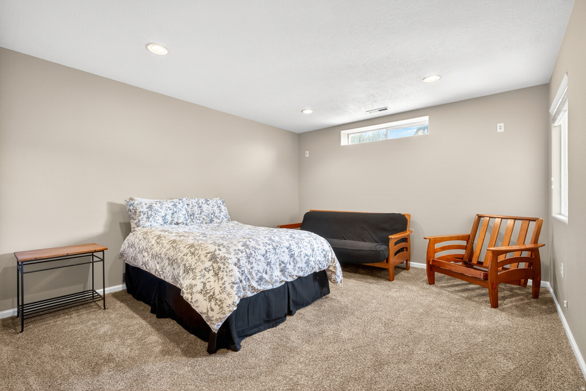 SKY MOUNTAIN - Residential