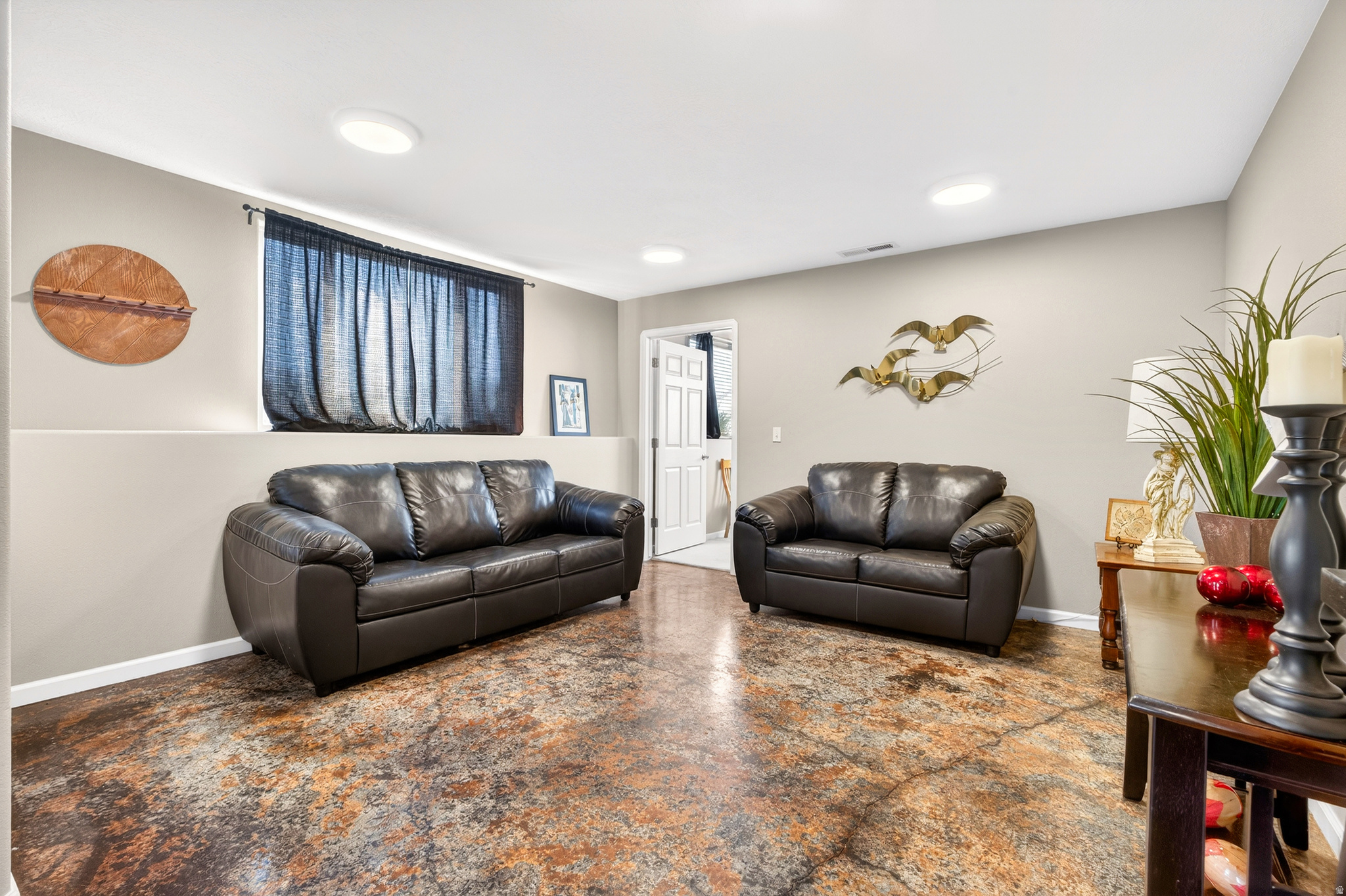 SKY MOUNTAIN - Residential