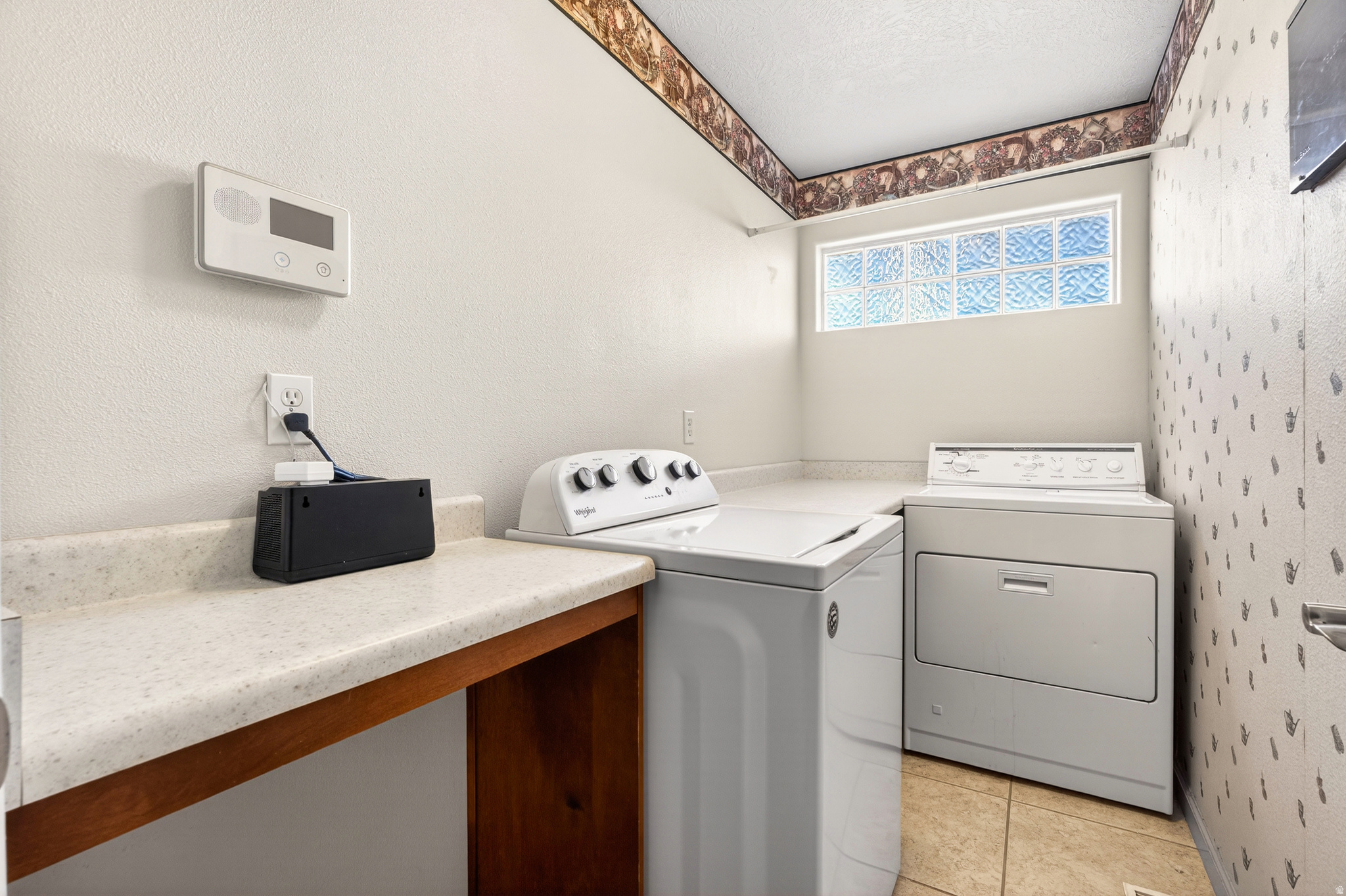 SKY MOUNTAIN - Residential